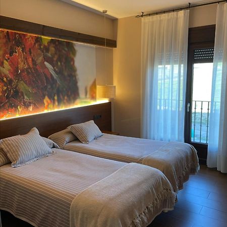 Hotel Casa Lola Rueda Zewnętrze zdjęcie